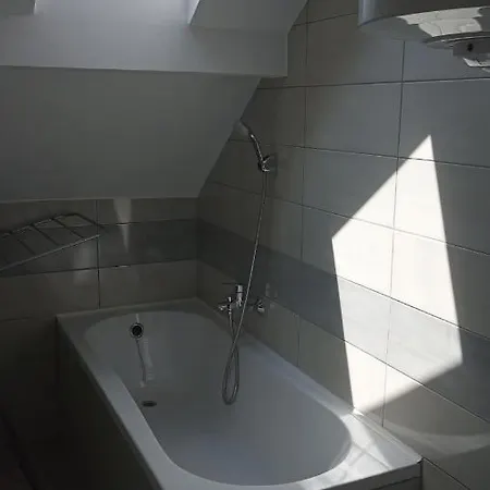 Vackor Vendeghaz Apartment